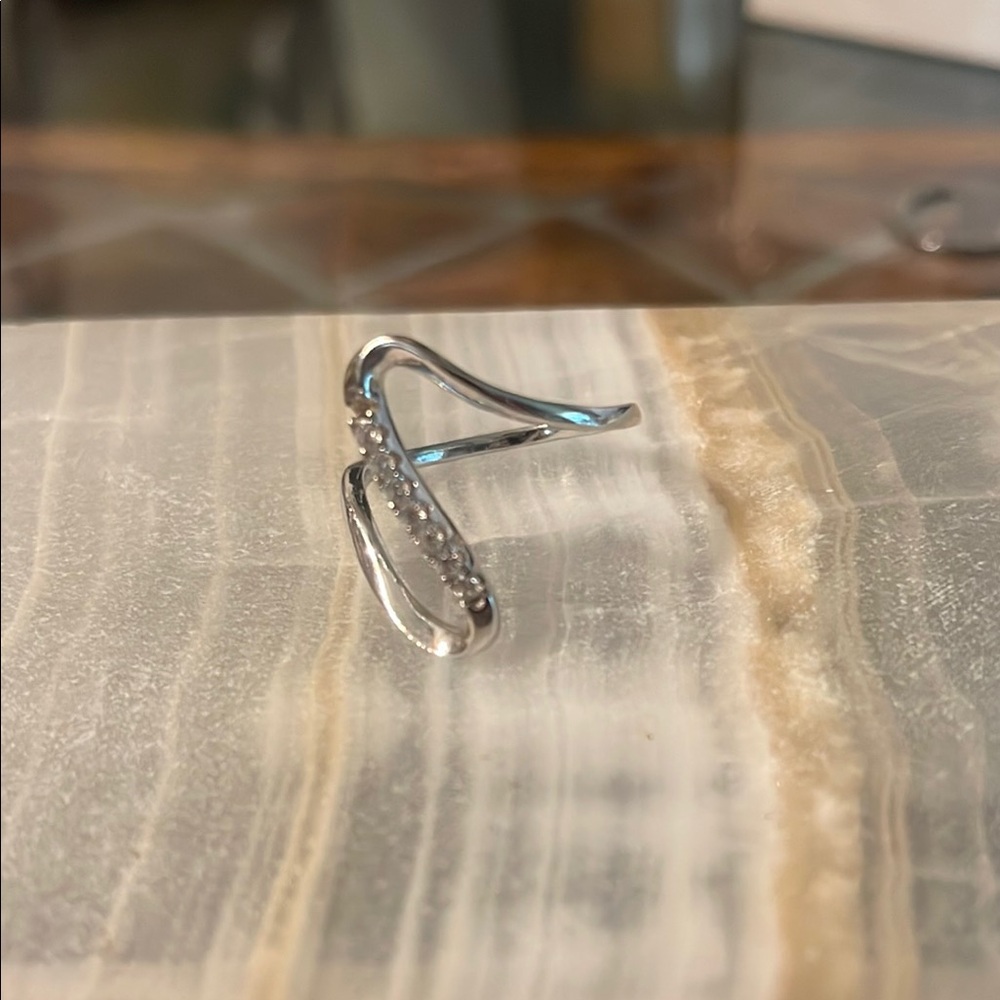 Sterling Silver Elegant Silver Ring with Crystal Accents